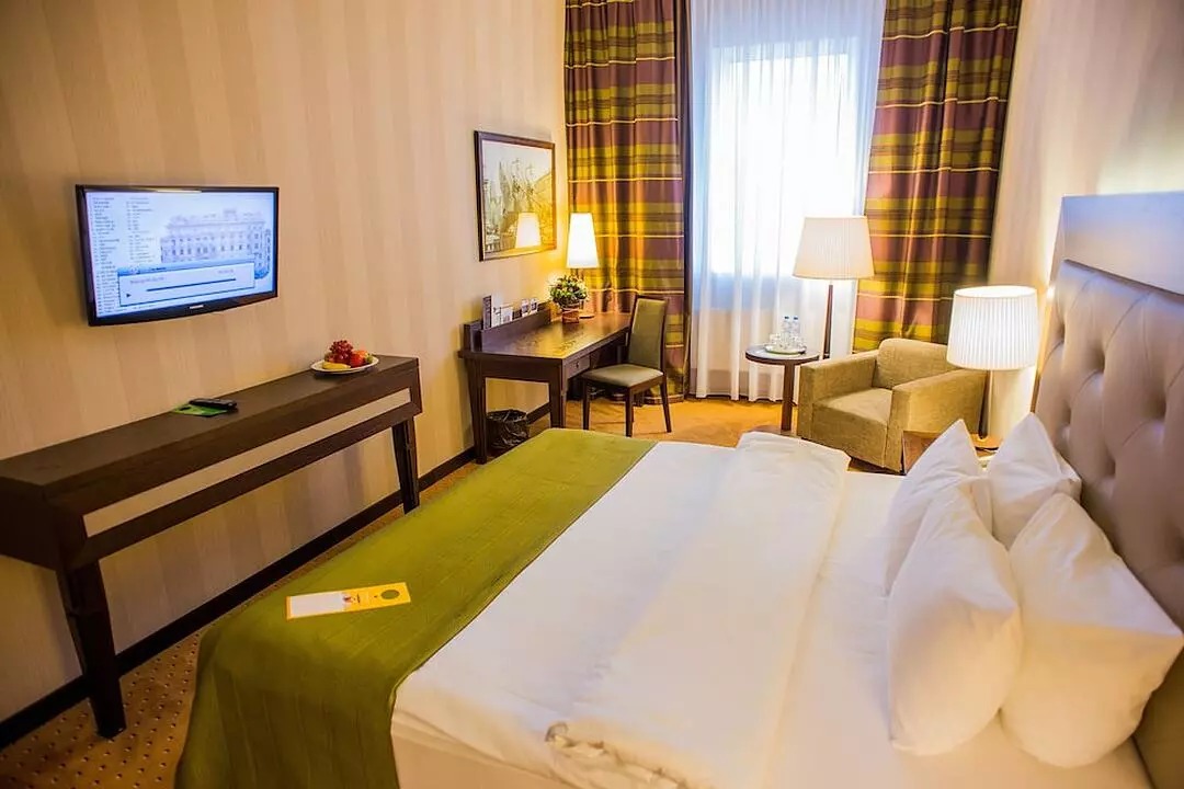 هتل پترو پالاس سنت پترزبورگ